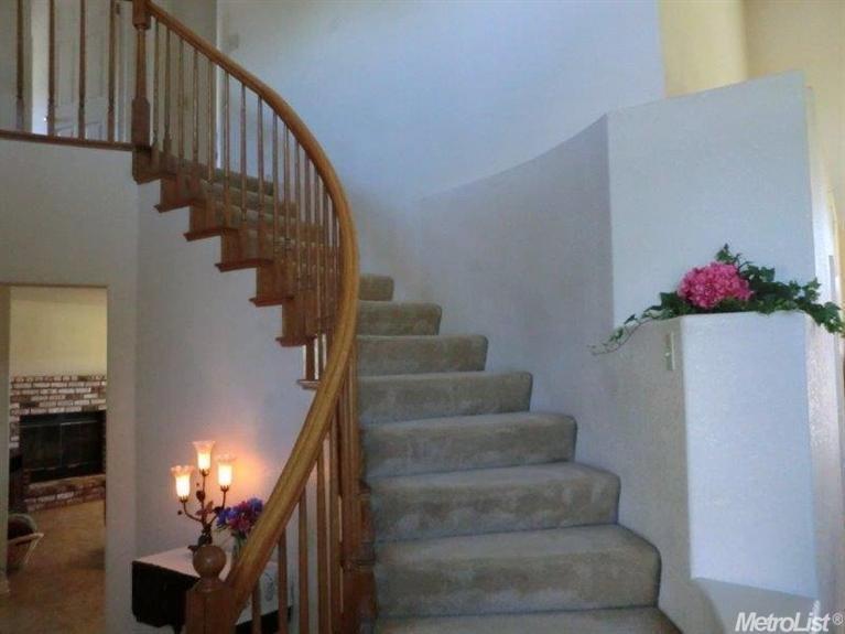 501 Meadowland Dr, Ripon, CA 95366 photo 5