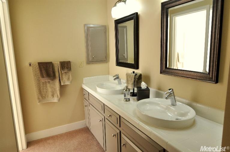 1503 Lake Blvd, Davis, CA 95616 photo 8