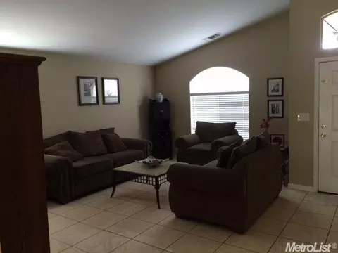 700 Tularosa, Ceres, CA 95307 photo 4