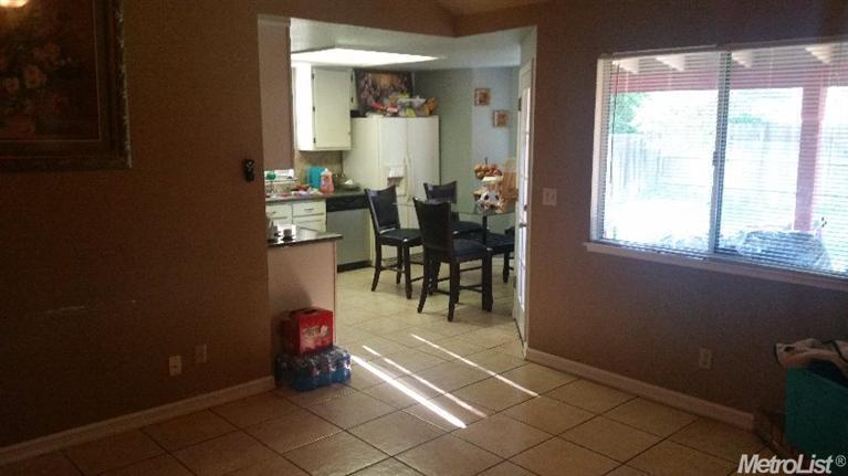 1213 Cape Cod Dr, Modesto, CA 95358 photo 4