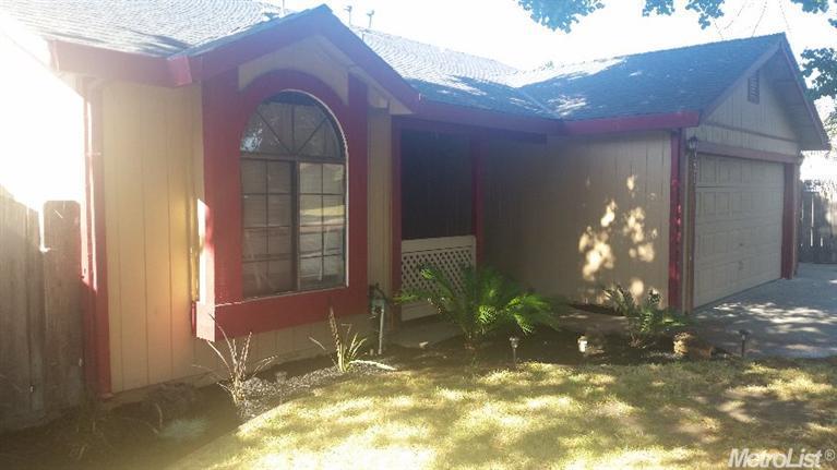1213 Cape Cod Dr, Modesto, CA 95358 photo 1