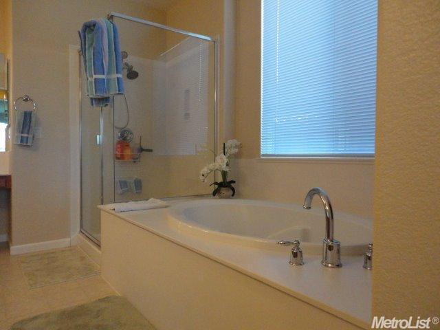 2561 Acapulco Way, Modesto, CA 95355 photo 15