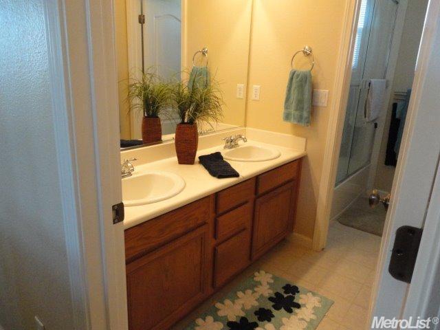 2561 Acapulco Way, Modesto, CA 95355 photo 16
