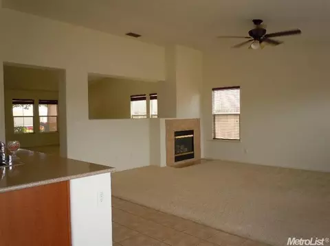 10979 Biddeford Cir, Mather, CA 95655 photo 4