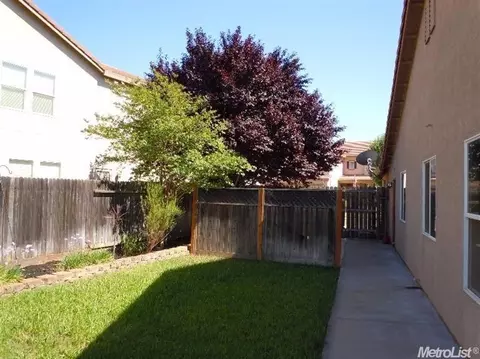 10979 Biddeford Cir, Mather, CA 95655 photo 15