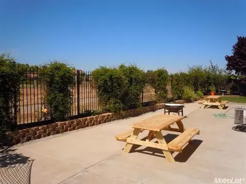 10979 Biddeford Cir, Mather, CA 95655 photo 18