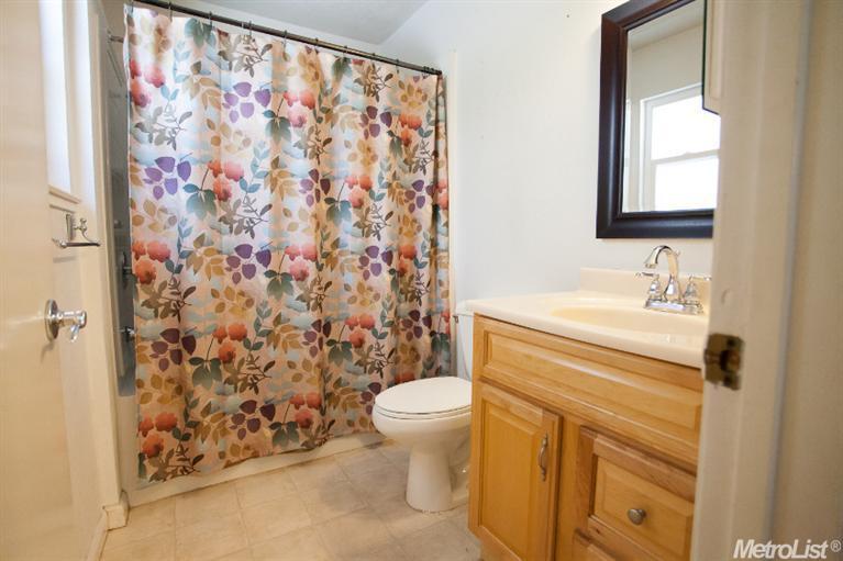 1457 Locust Dr, Tracy, CA 95376 photo 18