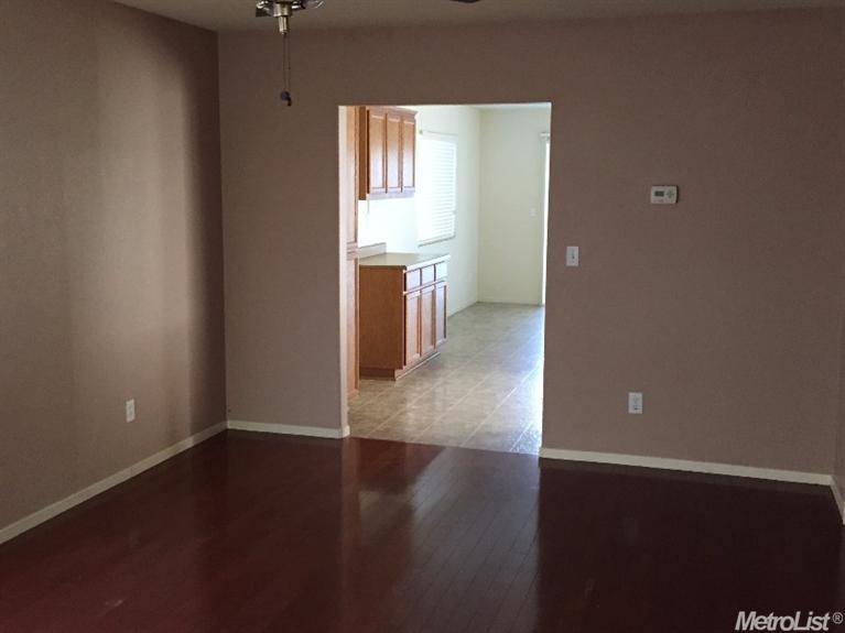 4362 Mathias Way, Merced, CA 95348 photo 2
