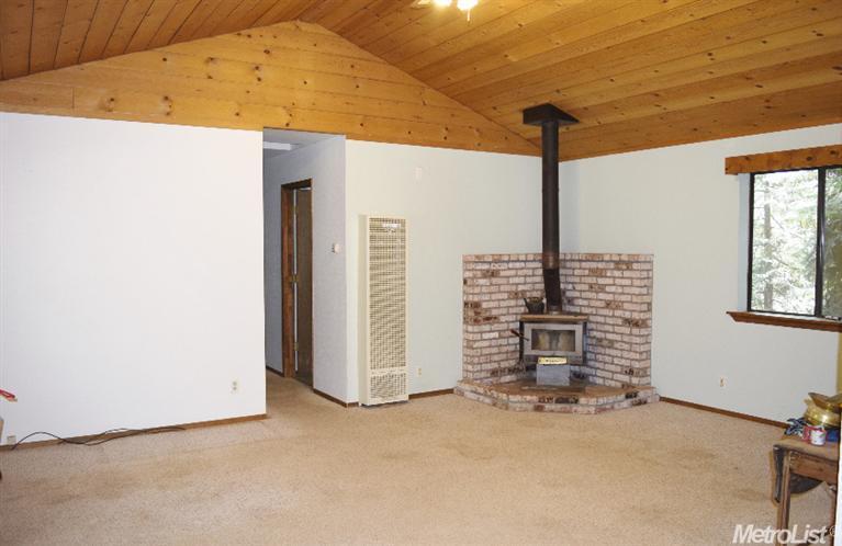 16933 E Brookside Dr, Sonora, CA 95370 photo 3