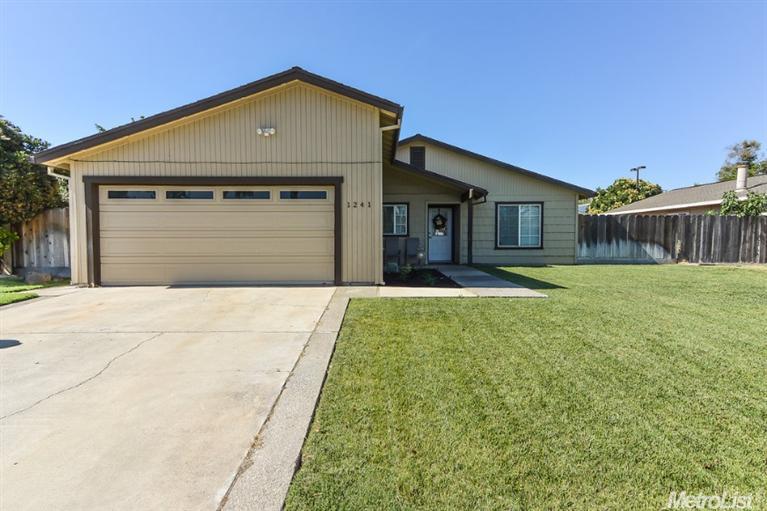 1241 Ginger Way, Manteca, CA 95336 photo 1