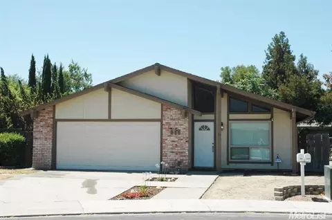 898 Donner Way, Manteca, CA 95337 photo 1
