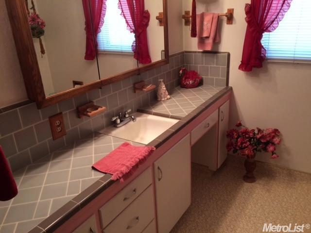 920 Windsor Dr, Lodi, CA 95240 photo 14