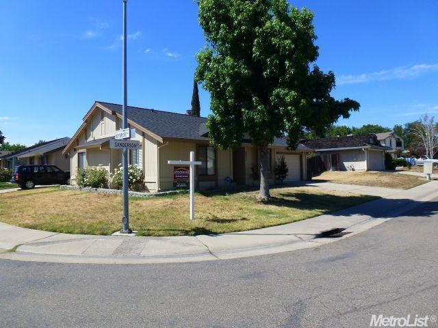 8221 Sanderson Ct, Antelope, CA 95843 photo 3