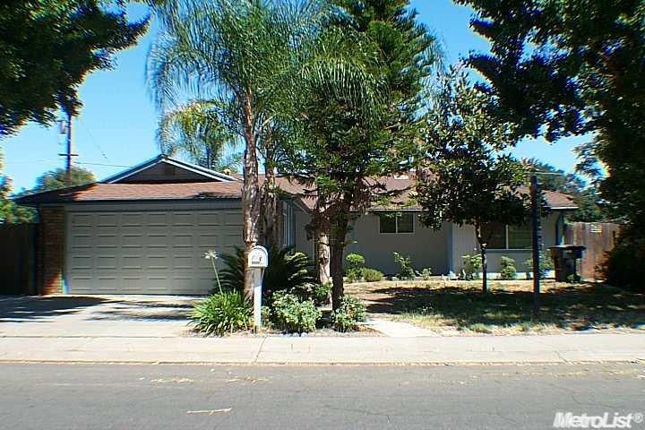516 Lenore Dr, Modesto, CA 95351 photo 8