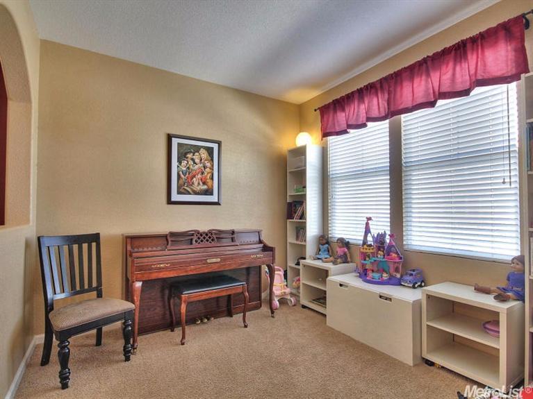 2837 Crested Bobwhite, Modesto, CA 95355 photo 2