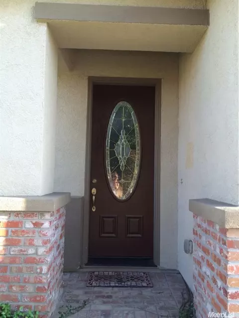 706 Sunol Ct, Merced, CA 95348 photo 2