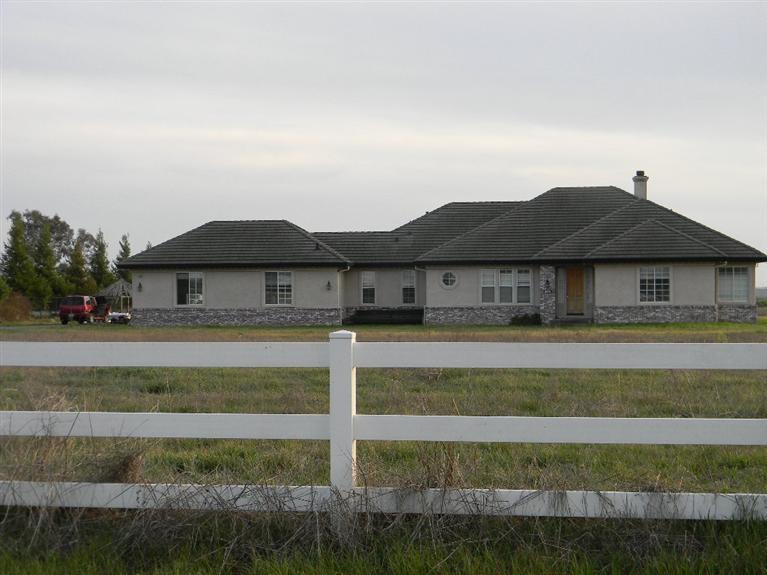 10300 Spring St, Galt, CA 95632 photo 1
