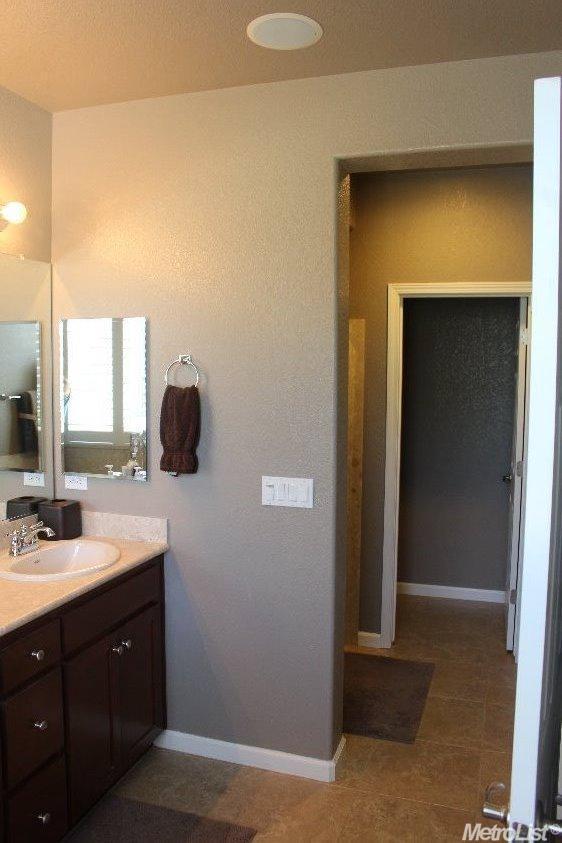 1150 Aften Ct, Manteca, CA 95337 photo 17