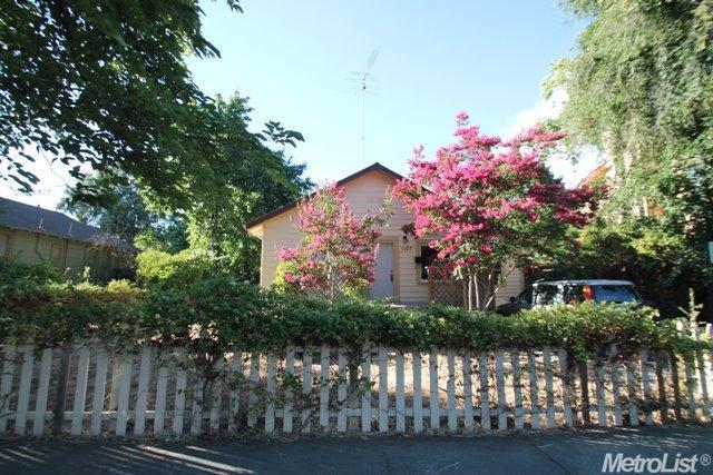 1107 5th St, Davis, CA 95616 photo 1