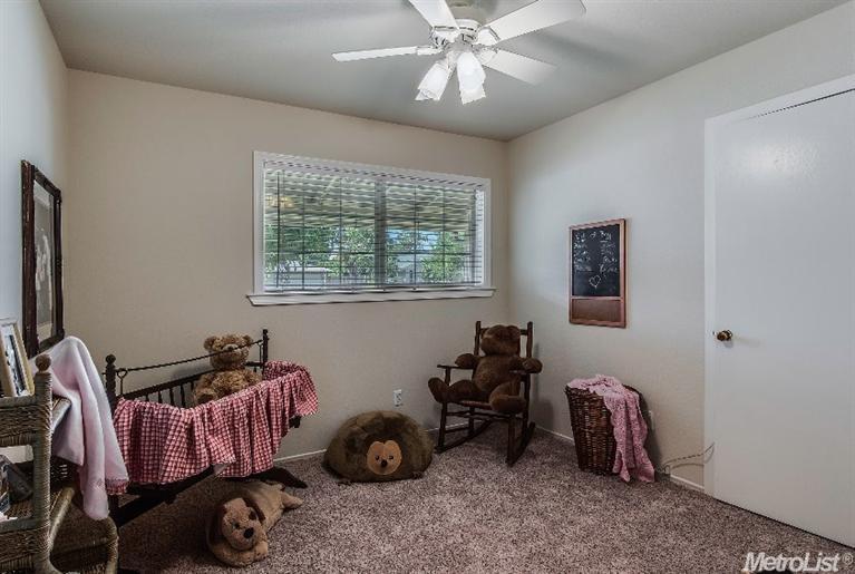 4711 Robertson Ave, Carmichael, CA 95608 photo 13