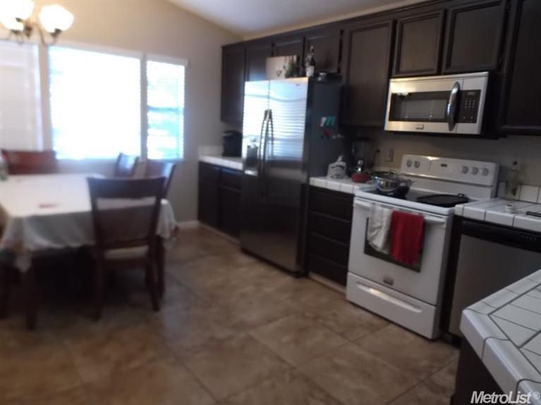 1745 Lavelle Smith Dr, Tracy, CA 95376 photo 4