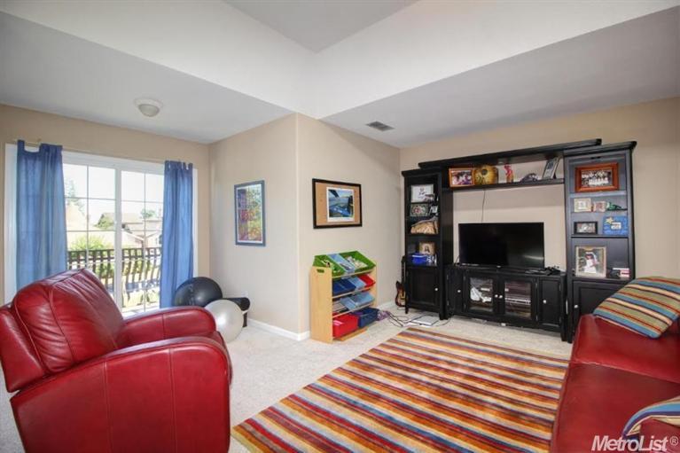 6435 Orange Hill Ln, Carmichael, CA 95608 photo 11