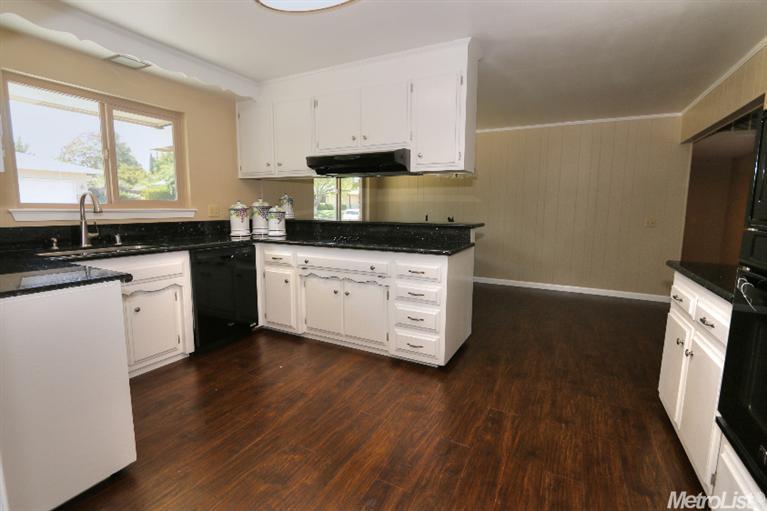 2908 Marco Way, Carmichael, CA 95608 photo 8