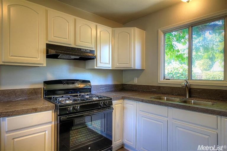 439 Bermuda Way, Modesto, CA 95350 photo 3