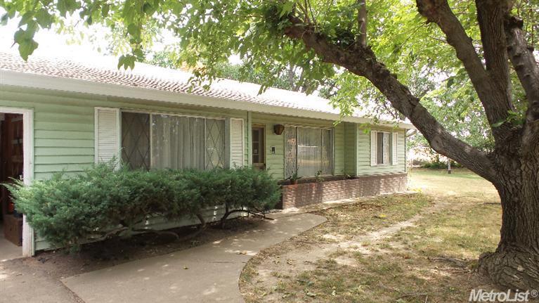 5543 Locust Ave, Carmichael, CA 95608 photo 1