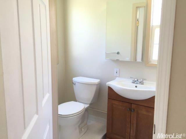 231 E 12th St, Tracy, CA 95376 photo 23