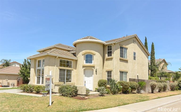2011 Licstal Ct, Manteca, CA 95337 photo 1