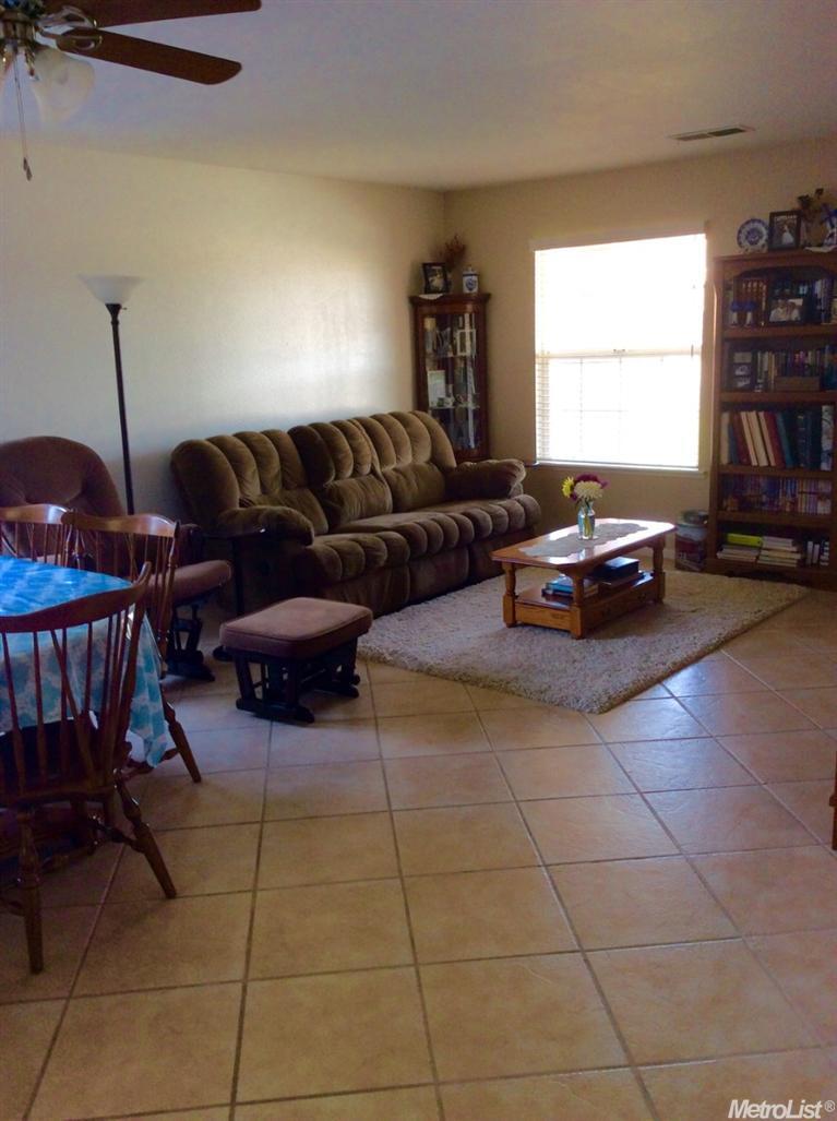 224 Franklin Ln, Ripon, CA 95366 photo 4