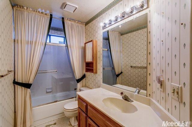 985 1st St, Galt, CA 95632 photo 14