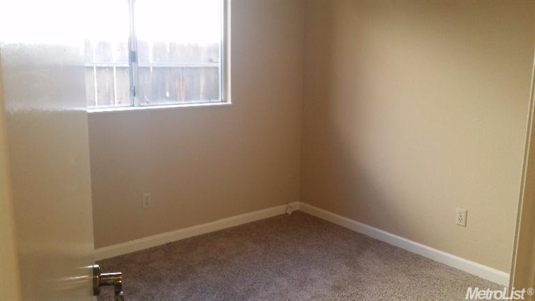 3521 Bayboro Dr, Modesto, CA 95357 photo 7