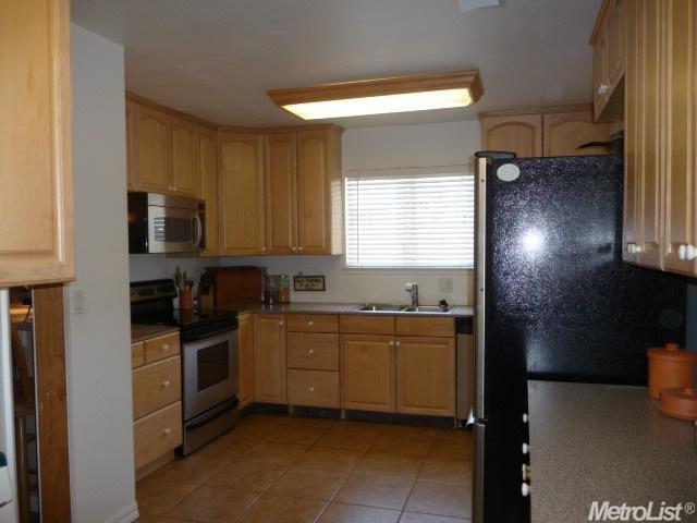 1680 American River Trl, Cool, CA 95614 photo 8