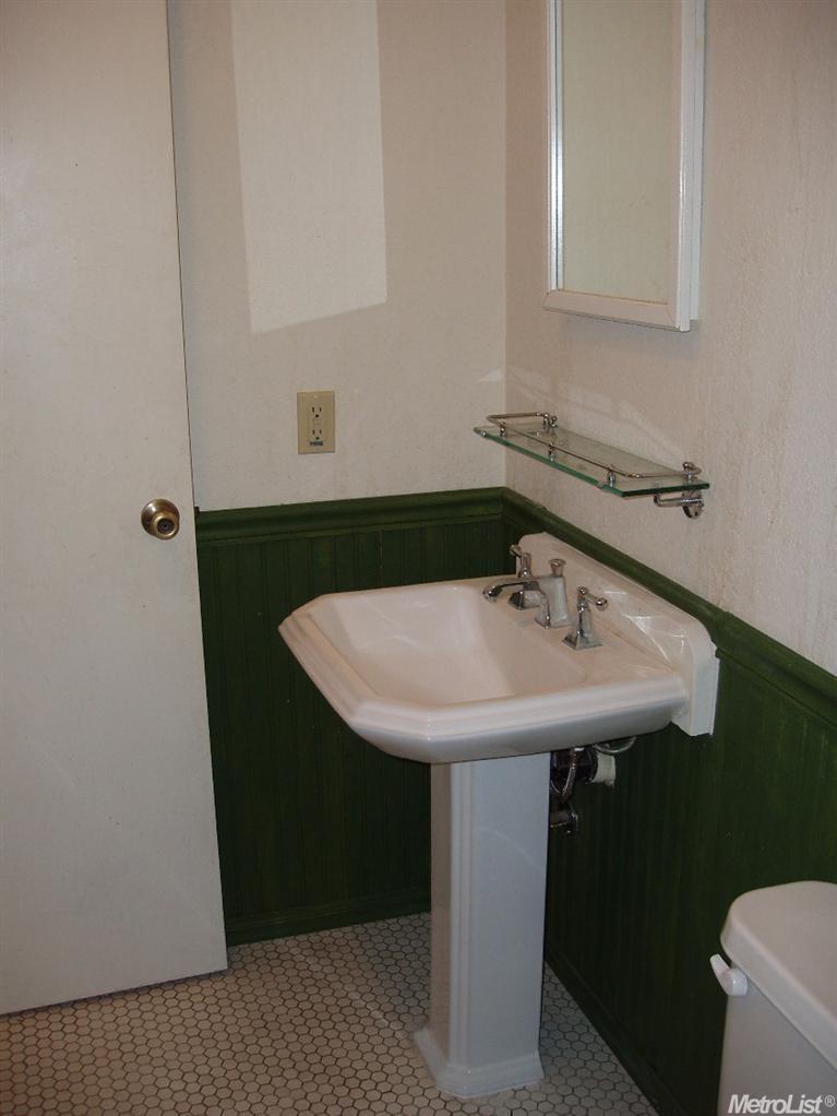 840 B St, Davis, CA 95616 photo 17