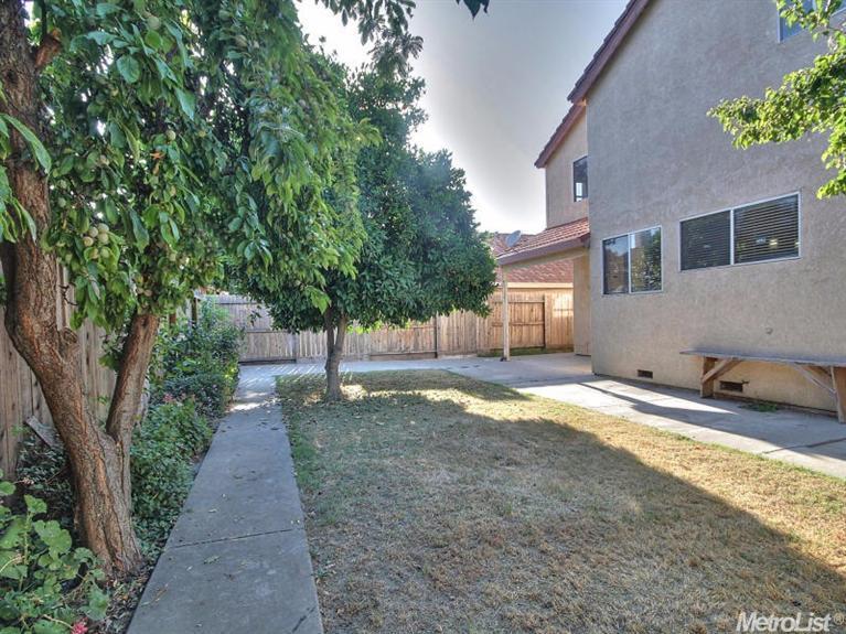 1728 Volendam Ave, Modesto, CA 95356 photo 10