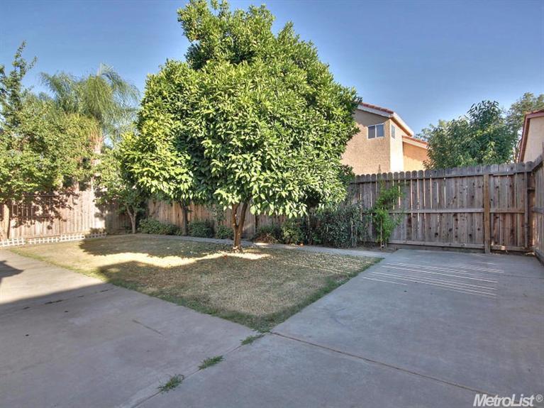 1728 Volendam Ave, Modesto, CA 95356 photo 8