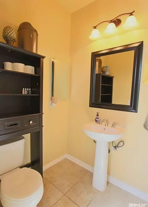2039 Licstal Ct, Manteca, CA 95337 photo 20