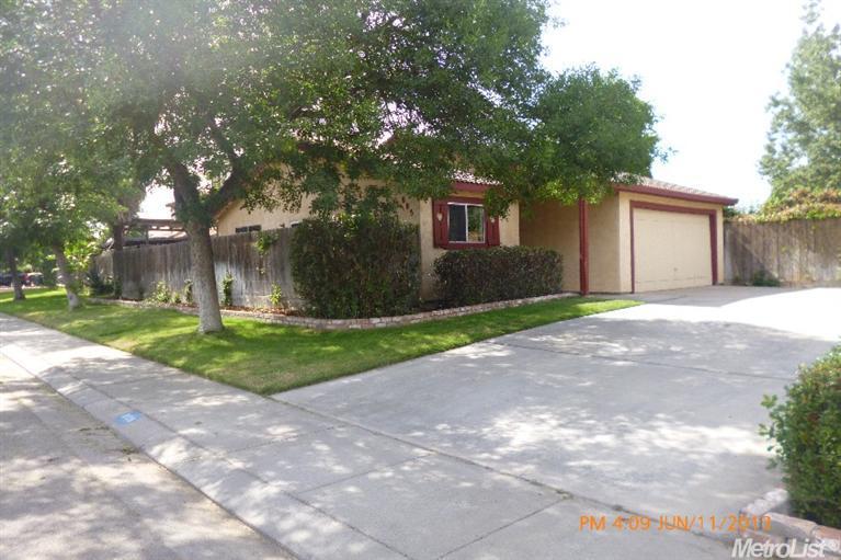 805 Perlette Way, Modesto, CA 95356 photo 1