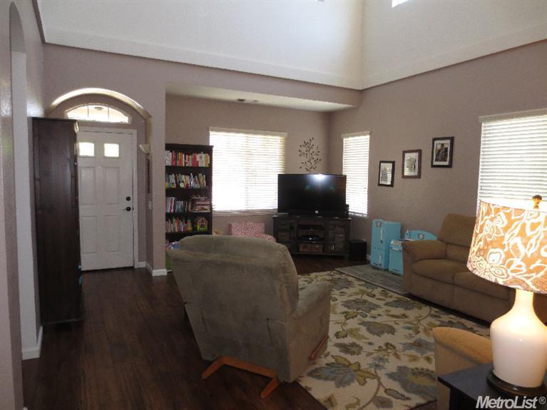 4032 Masterpiece Dr, Modesto, CA 95367 photo 6