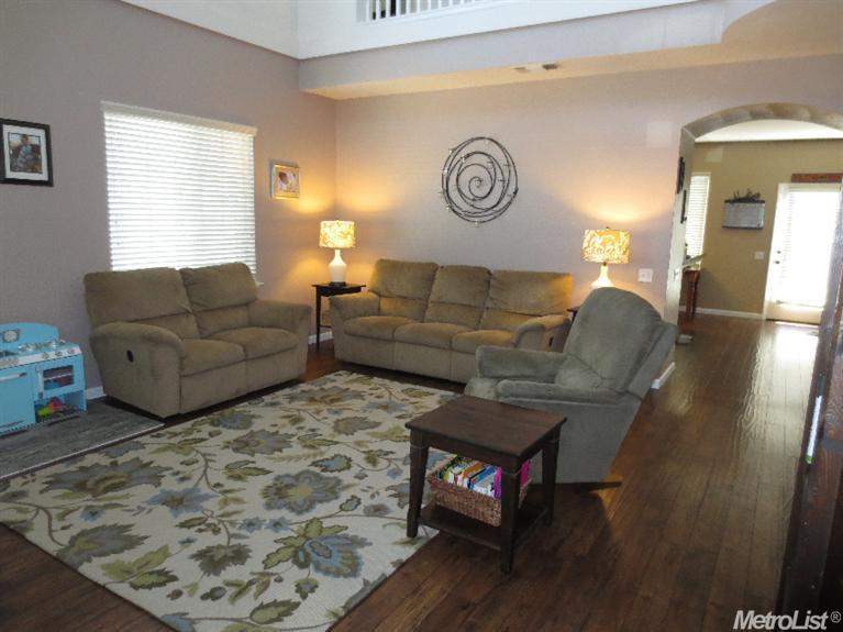 4032 Masterpiece Dr, Modesto, CA 95367 photo 5