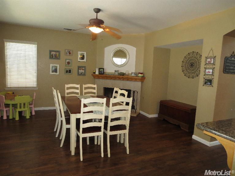 4032 Masterpiece Dr, Modesto, CA 95367 photo 4