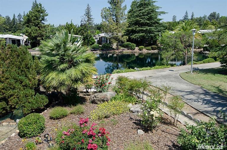 186 Shadowbrook, Folsom, CA 95630 photo 4