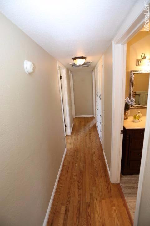 950 Daisy Ave, Lodi, CA 95242 photo 9