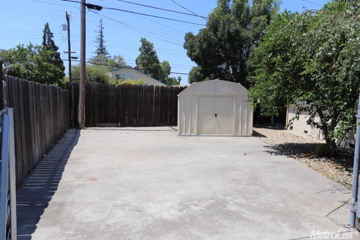 950 Daisy Ave, Lodi, CA 95242 photo 20