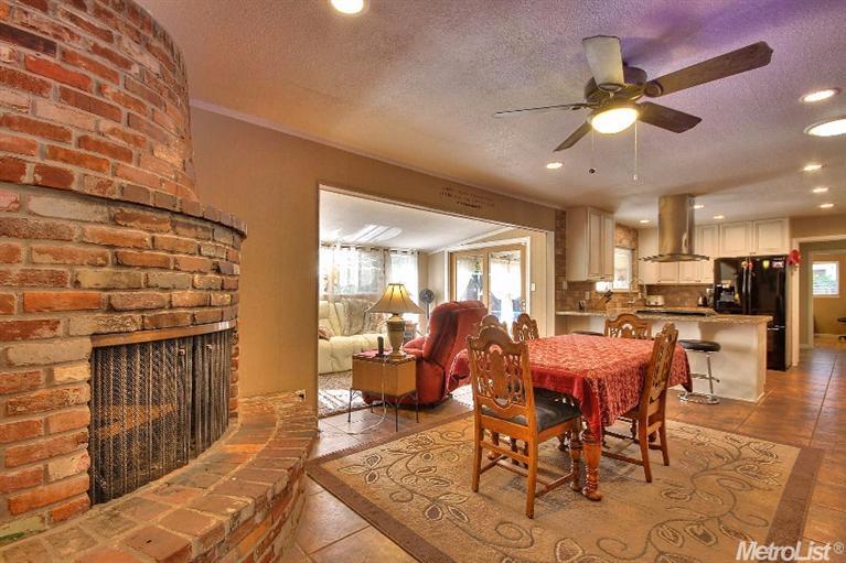 4829 Andrew Cir, Carmichael, CA 95608 photo 8