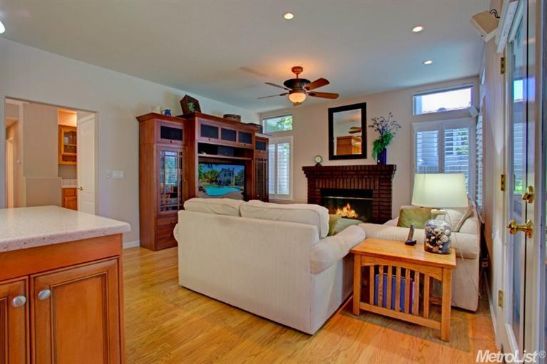 116 Burrill Dr, Folsom, CA 95630 photo 8
