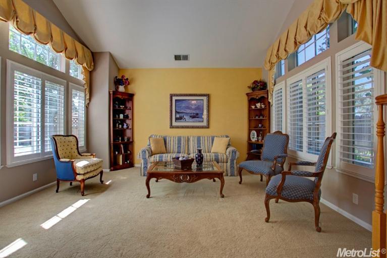 116 Burrill Dr, Folsom, CA 95630 photo 3