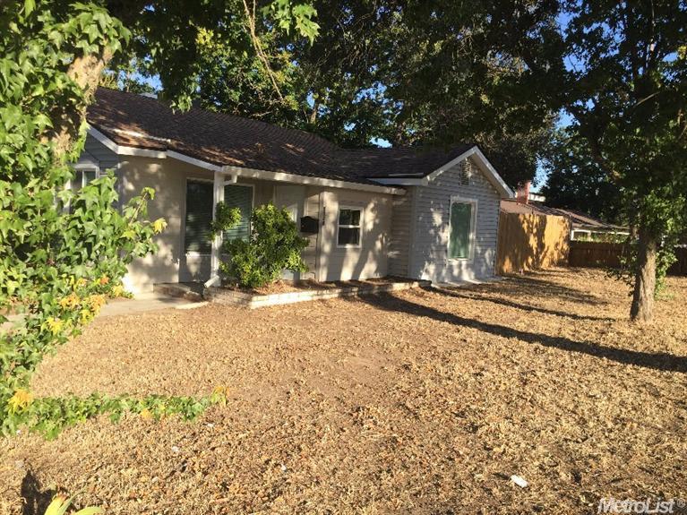 5248 Garfield Ave, Sacramento, CA 95841 photo 2